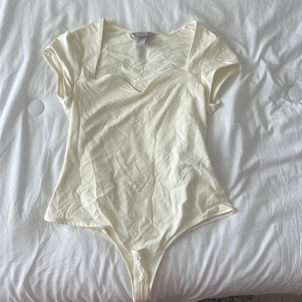 H&M cream bodysuit